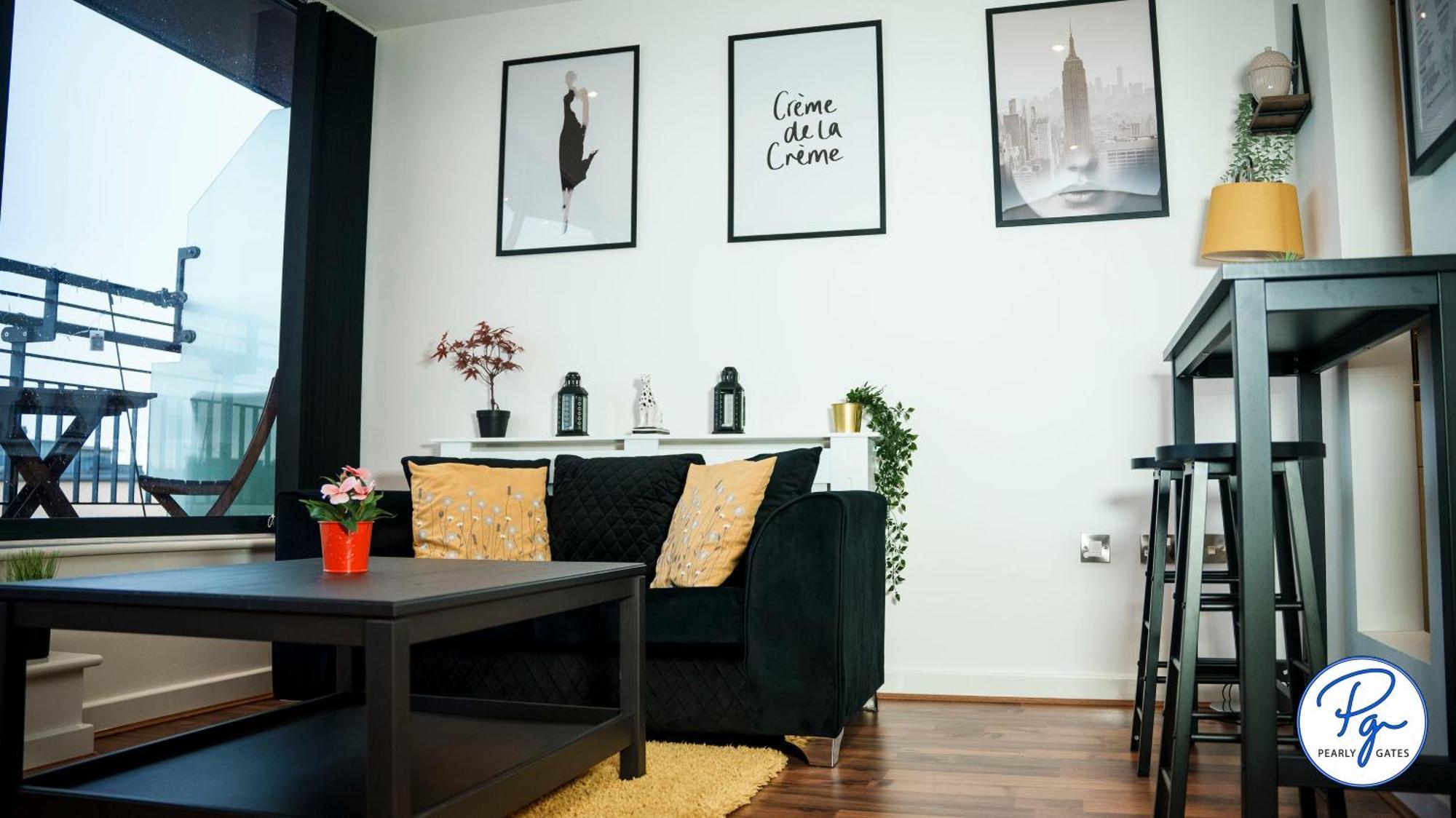 Penthouse - Amazing City Skyline Views - Balcony - Free Extra 2 Hours - Free Parking - Utilita Arena - Bullring Shopping - New St Station- Super King Size Bed Birmingham Ngoại thất bức ảnh