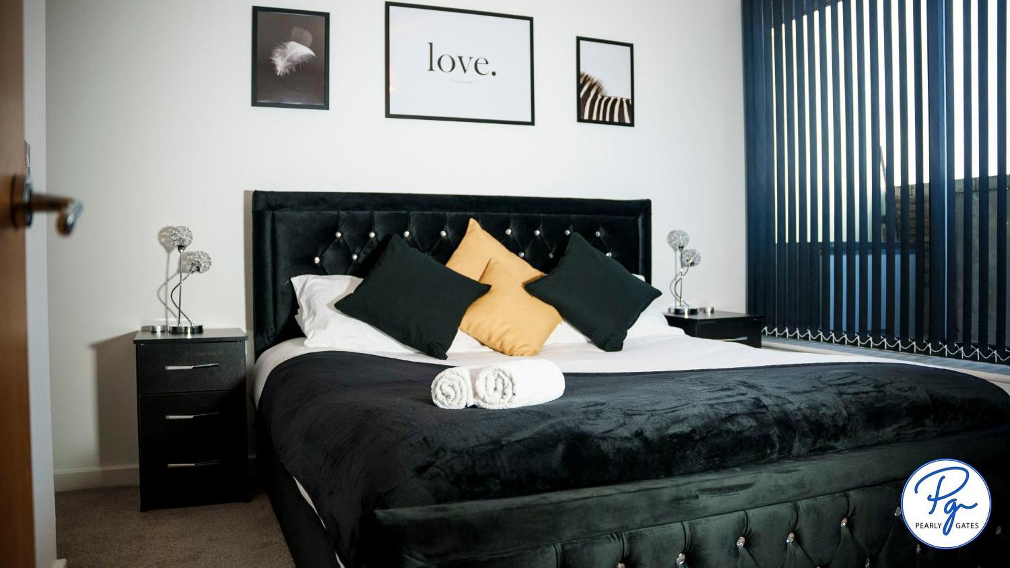 Penthouse - Amazing City Skyline Views - Balcony - Free Extra 2 Hours - Free Parking - Utilita Arena - Bullring Shopping - New St Station- Super King Size Bed Birmingham Ngoại thất bức ảnh