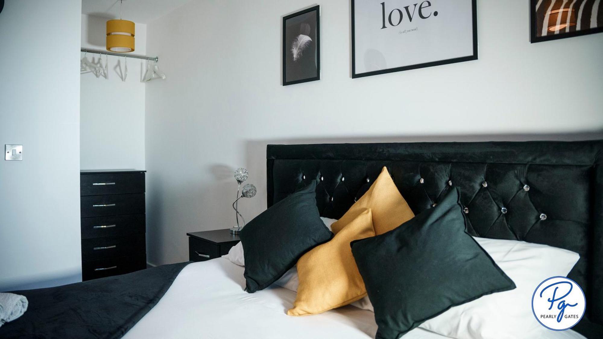 Penthouse - Amazing City Skyline Views - Balcony - Free Extra 2 Hours - Free Parking - Utilita Arena - Bullring Shopping - New St Station- Super King Size Bed Birmingham Ngoại thất bức ảnh